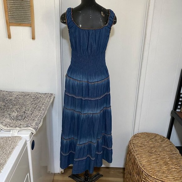 LAPIS Chambray Cotton Tiered Maxi Dress in Blue Size Large - Picture 5 of 7